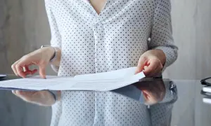 Jak napisać wniosek o odpis wyroku sądowego - uniknij błędów i kosztów