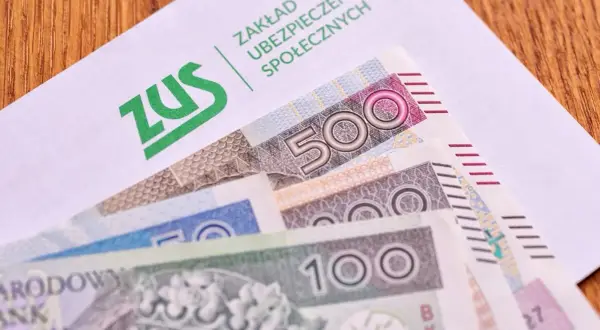 ZUS i polskie banknoty. Dowiedz się, jak wypełnić wniosek o rentę rodzinną, by otrzymać należne świadczenie.